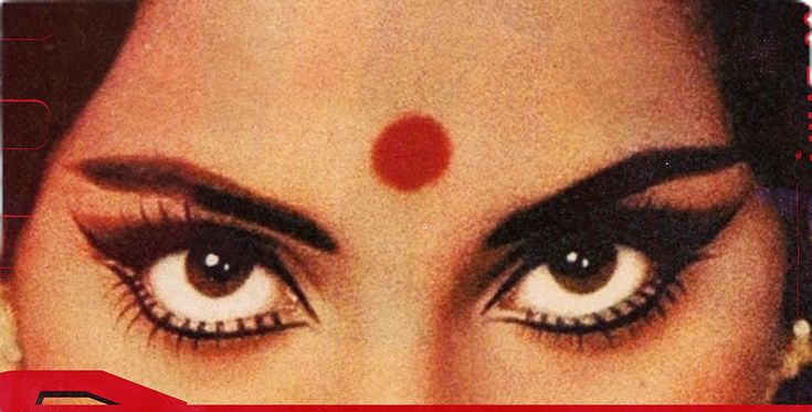 Dramatic vintage eye makeup